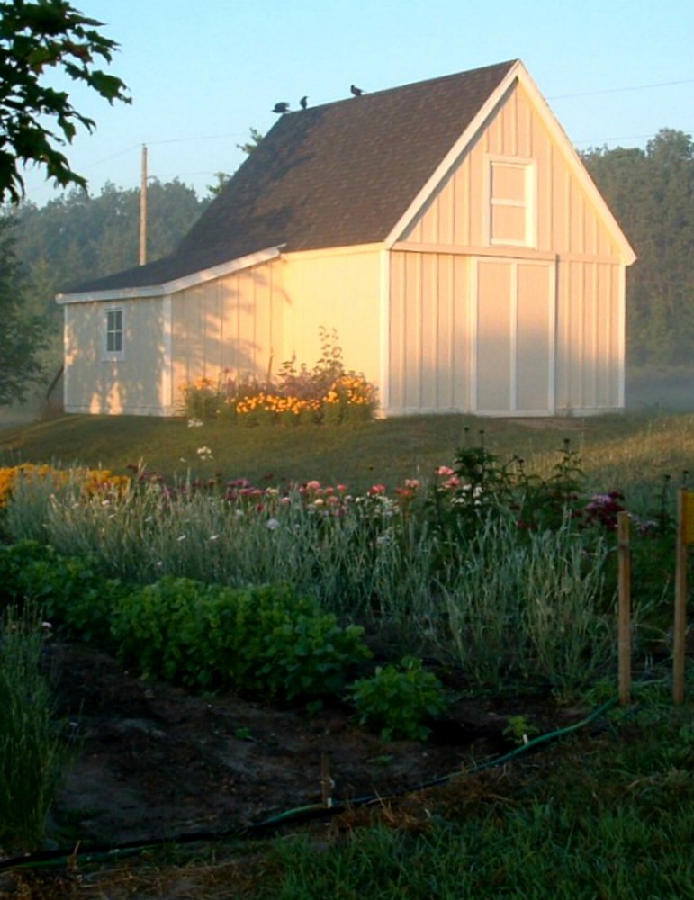 3 Small Animal Barn Designs- Complete Pole-Barn Construction Plans (B2)