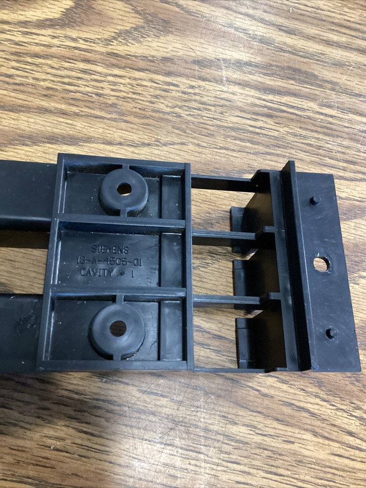 Siemens 13-A-4505-01 Top Barrier