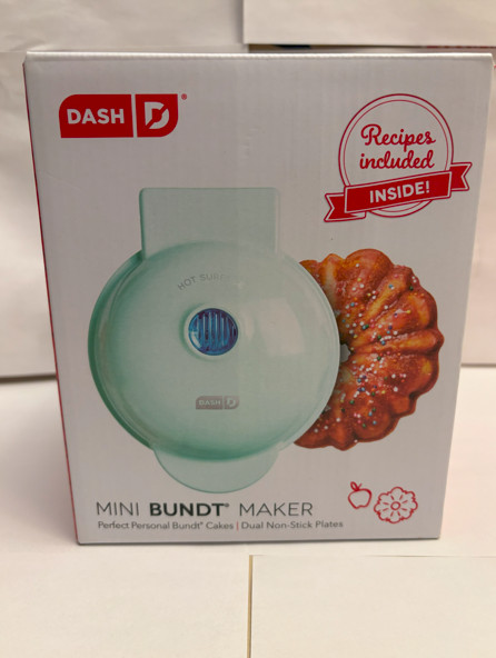 Mini Bundt Cake Maker by DASH Aqua Color
