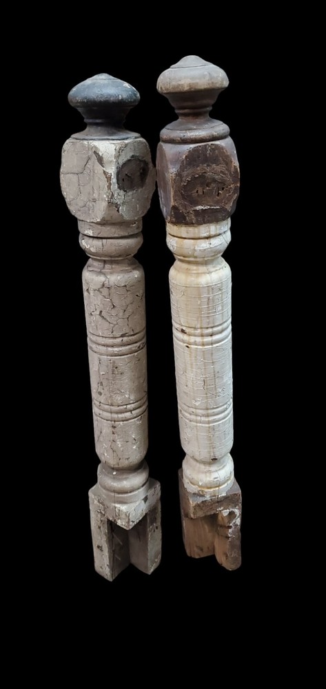 Pair Of Newel Posts *GAM0208