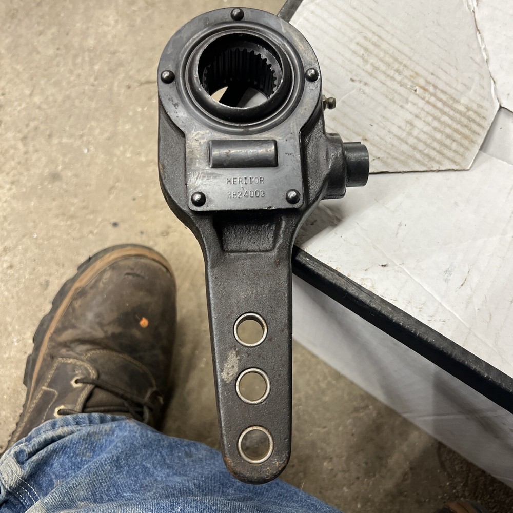 Meritor R824003 Slack Adjuster