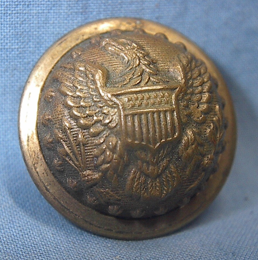 VINTAGE US EAGLE & SHIELD BRASS UNIFORM BUTTON UNMARKED TIN BACK 15/16"