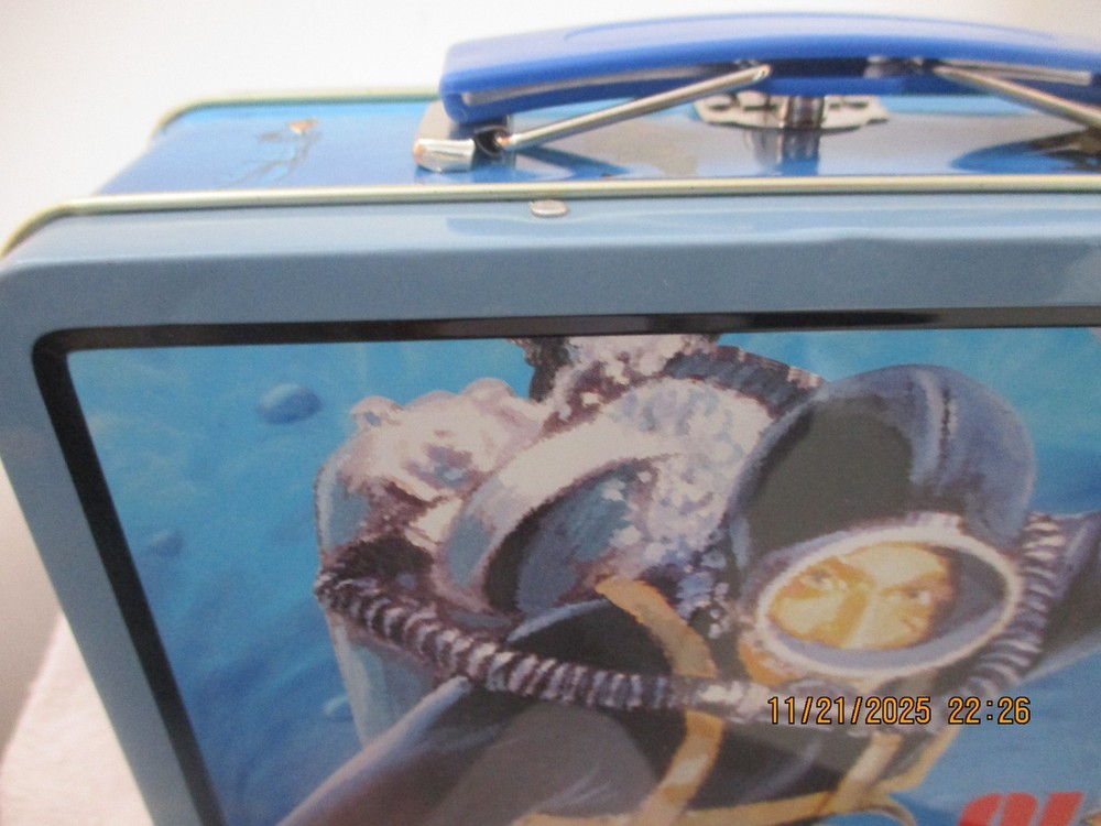 GI JOE ACTION SAILOR TIN LUNCHBOX