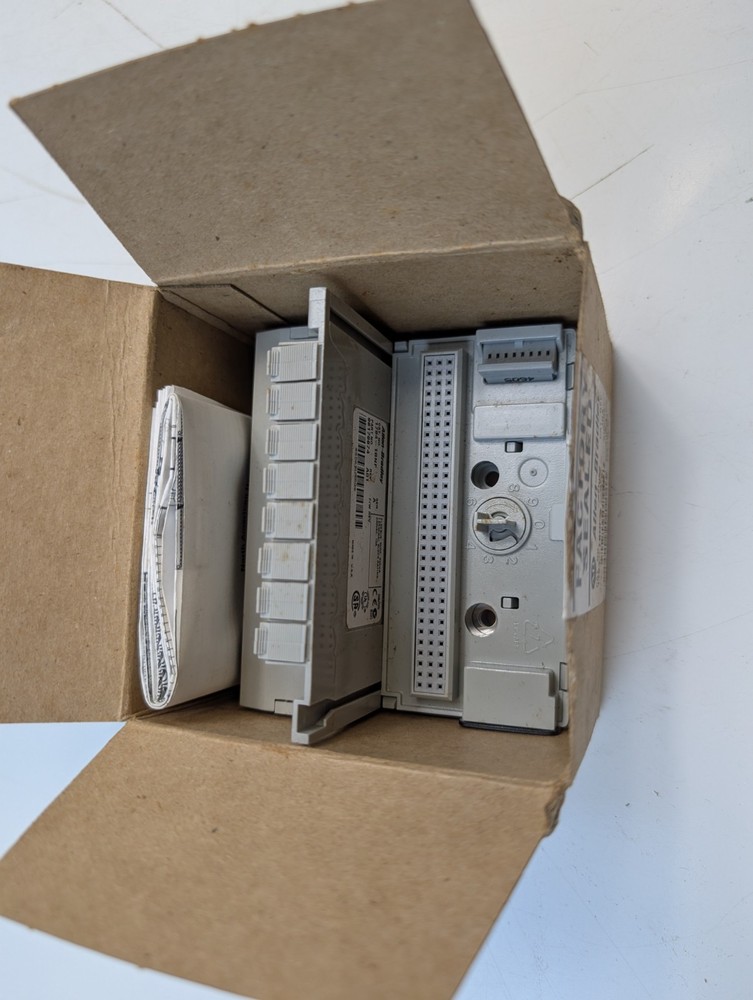 ALLEN BRALEY 1794-TBNF Flex Terminal Base Module SER A