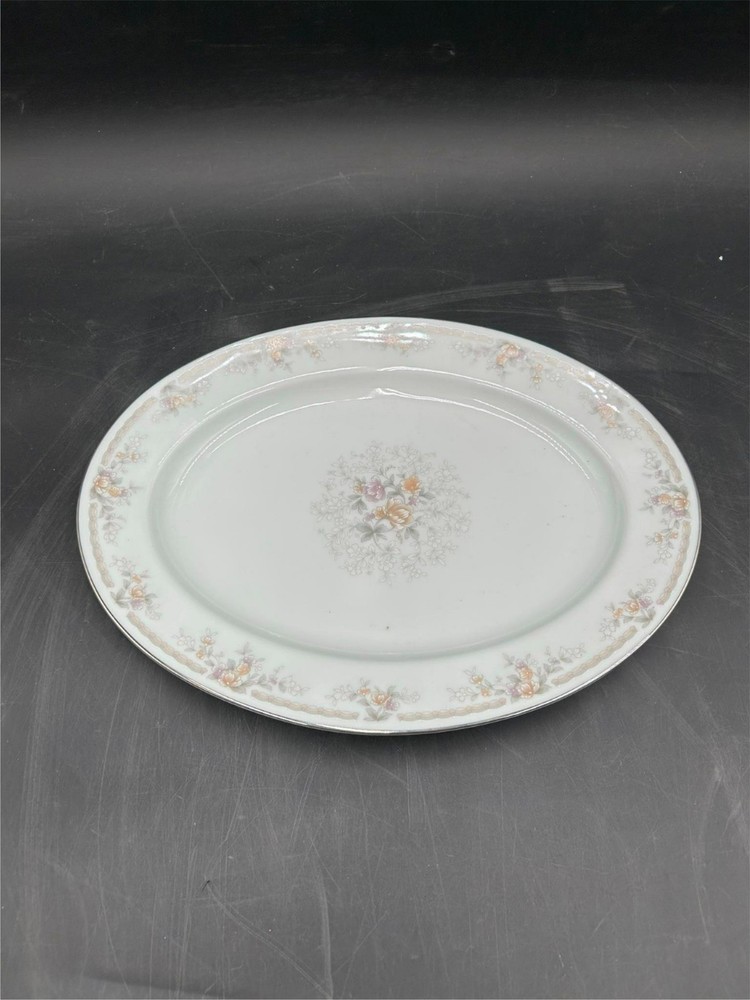 NORITAKE CHAMBRAY  -- 13" OVAL PLATTER