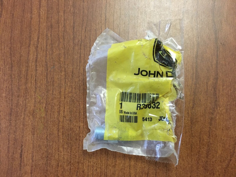 John Deere Original Equipment Adapter Fitting #R39832 Qty 2