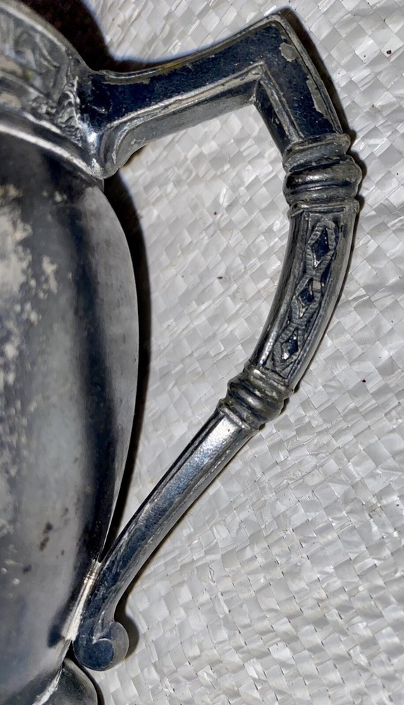 ANTIQUE 19th CENTURY WILCOX SILVERPLATE CO. CUP