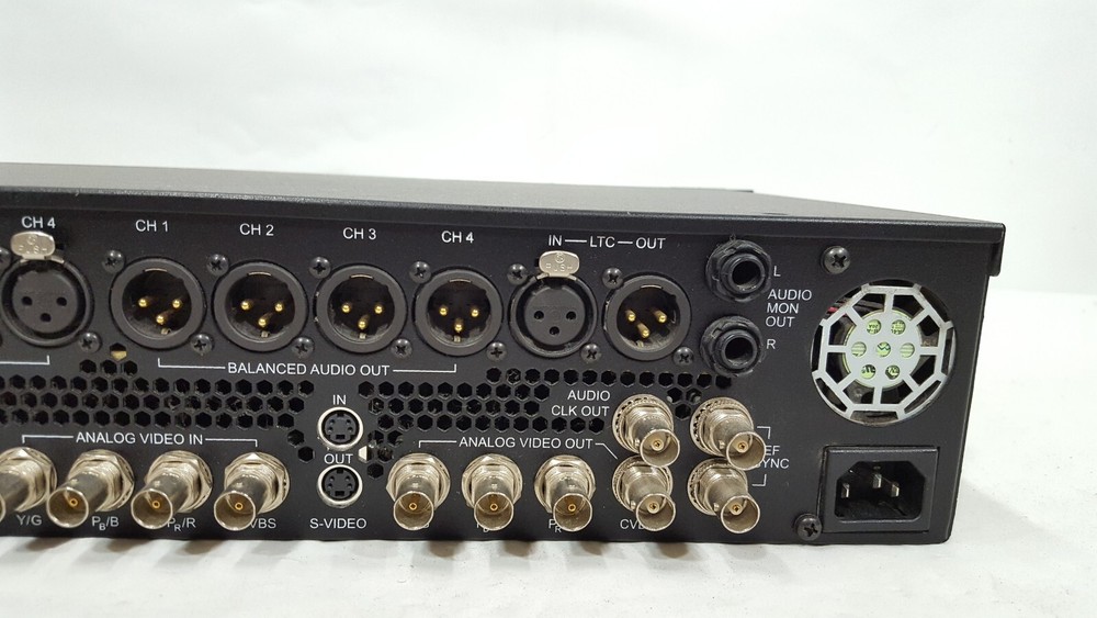 Avid Nitris DX 7020-30008-04 Rackmount External Hardware Accelerator I/O