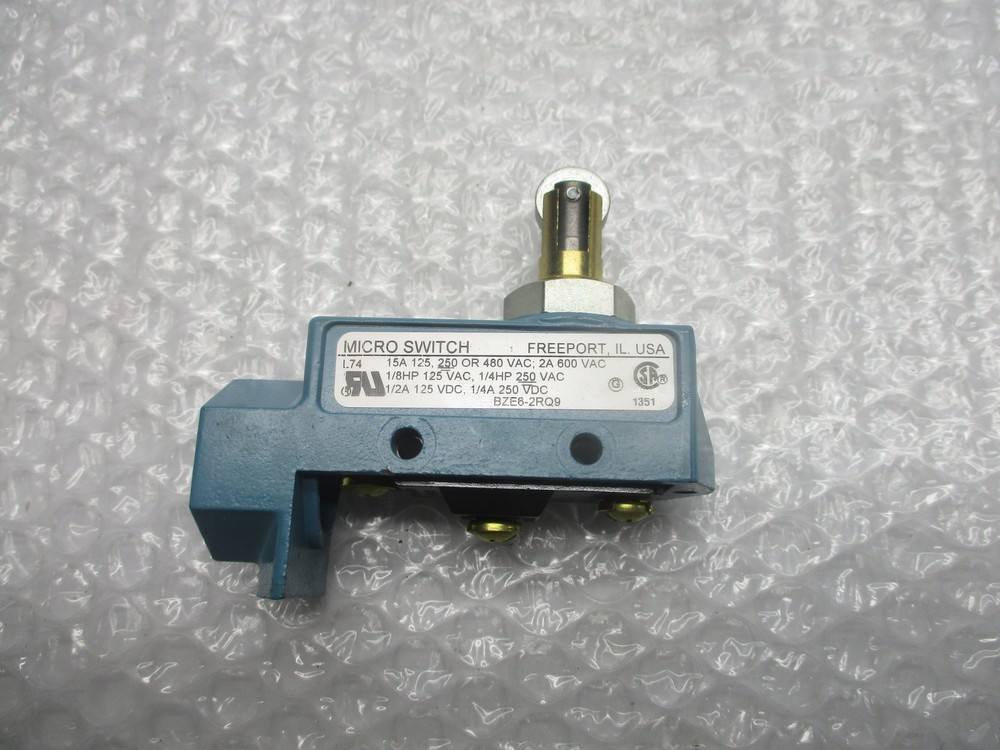 MICROSWITCH BZE6-2RQ9 SWITCH (AS PICTURED) NSNP