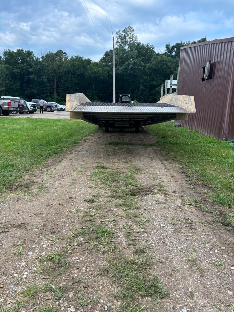 Magliner Mobile loading Dock/ ramp
