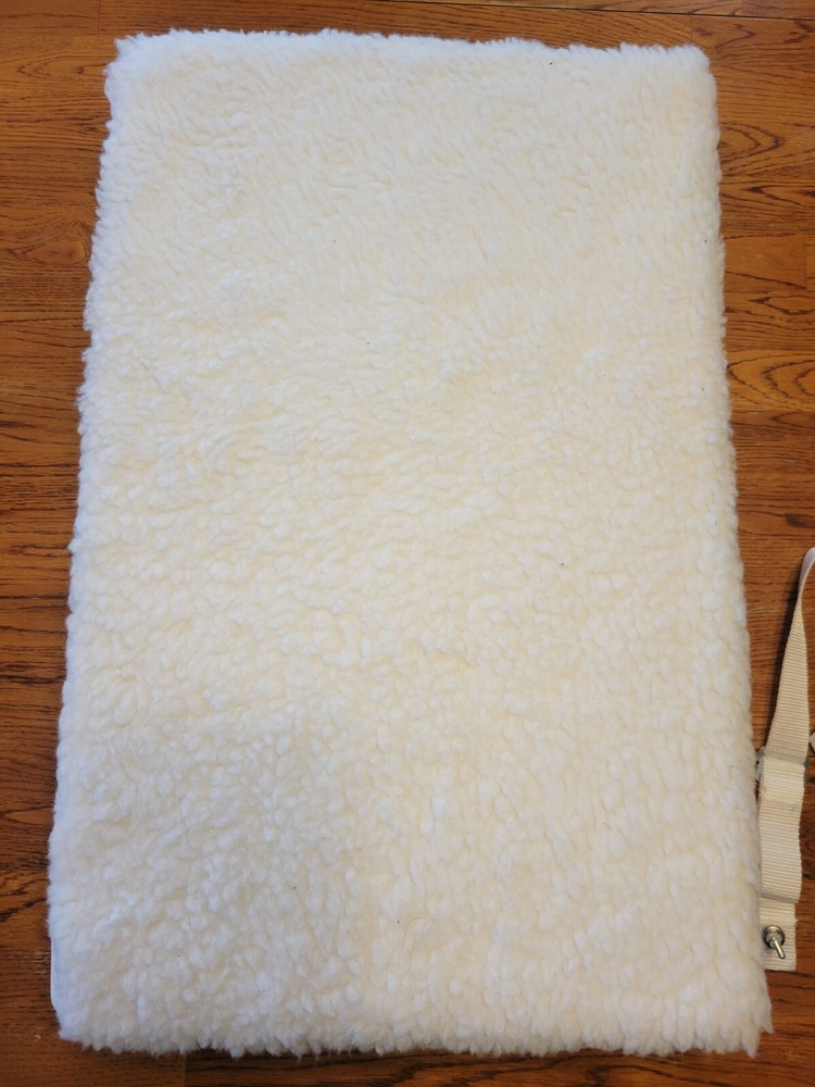 Camco 45197 Dome-Shaped RV Skylight Insulator