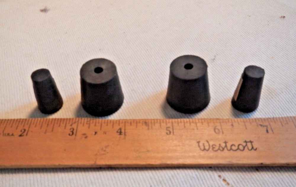 Misc - Sailboat - Rubber Plugs / Stoppers - 2 size 00 - 2 size 4 with hole