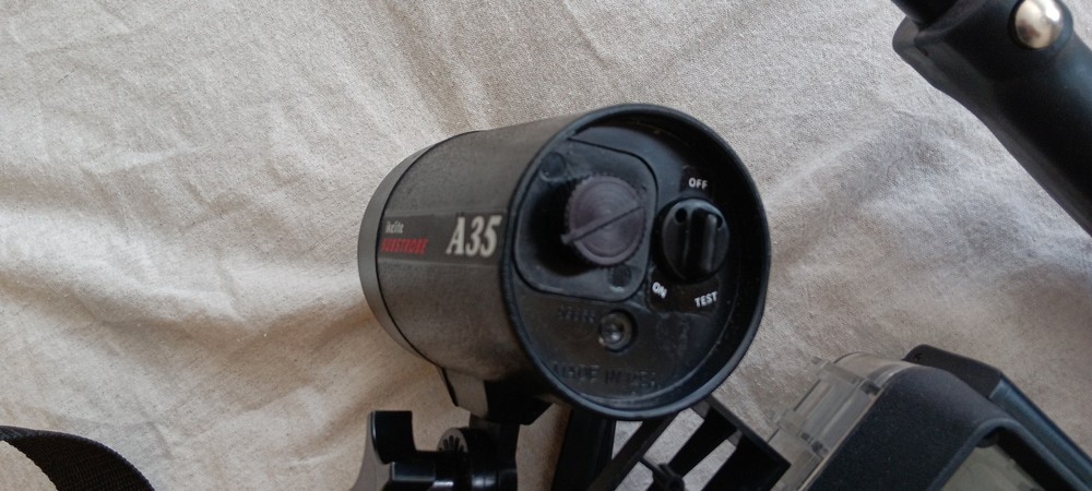 Ikelite Auto 35 System Underwater Camera Housing And Strobe Lite