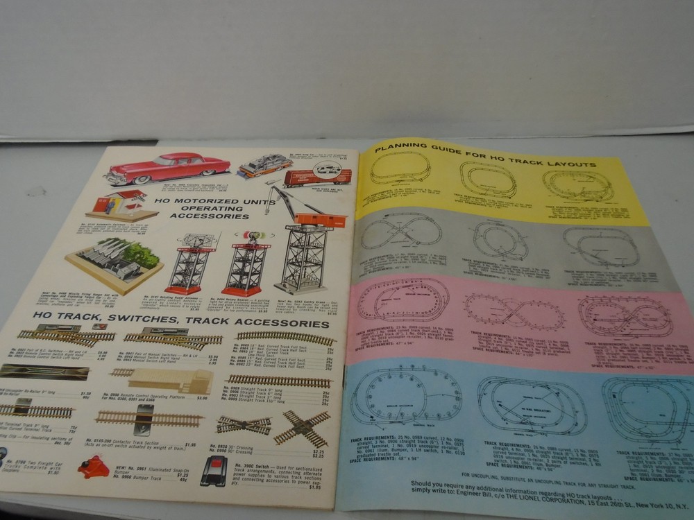 Original 1961 Lionel train Catalog in Mint Condition