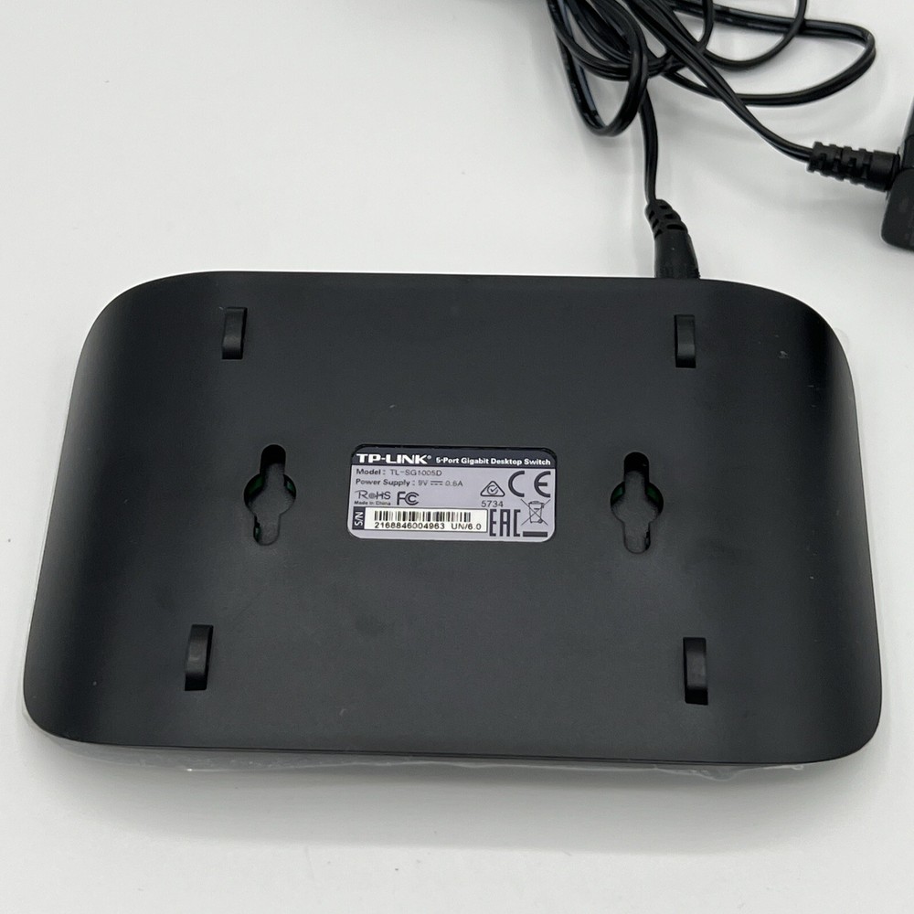TP-LINK 5-Port Desktop Gigabit Switch SG1005D
