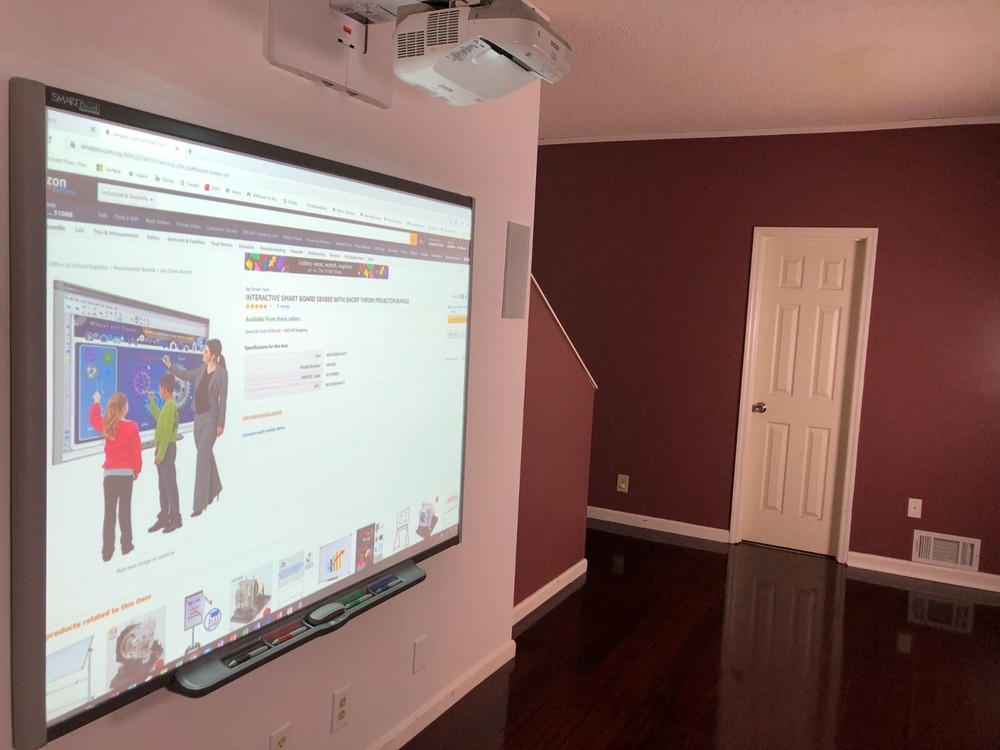 SMART Board SB-680 Touch Interactive Whiteboard_ Smart Display for classroom