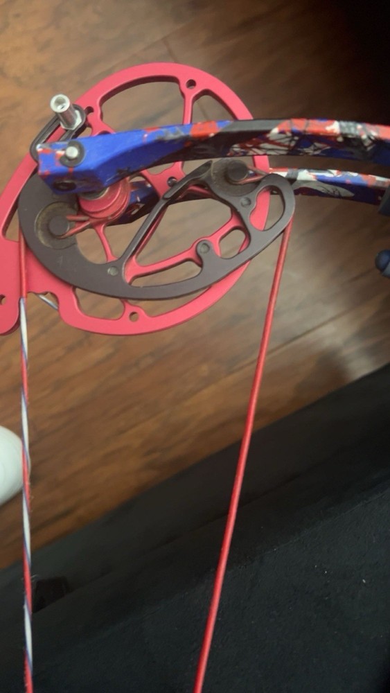 ObSession Bows K-34 Multicolor Target Compound Bow Right Hand Aluminum w/ Access