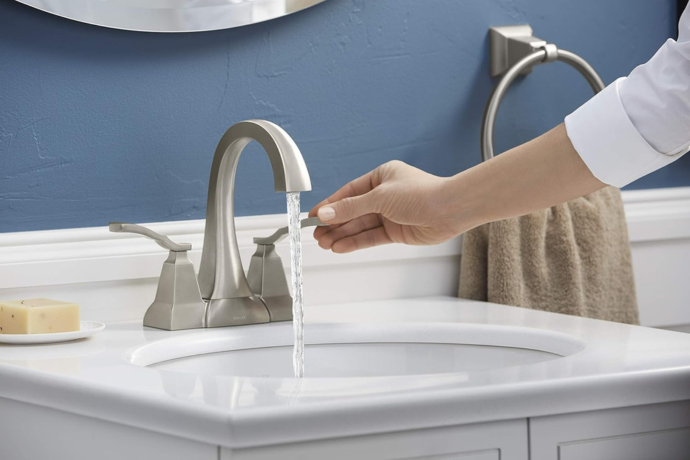 RIDGEPORT™ CENTERSET LAV FAUCET