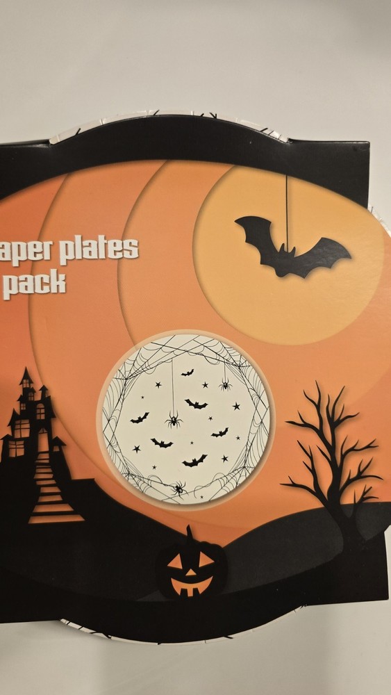 Sainsbury's Paper Plates Halloween Design 8 Pack Tableware Spader stars bat web