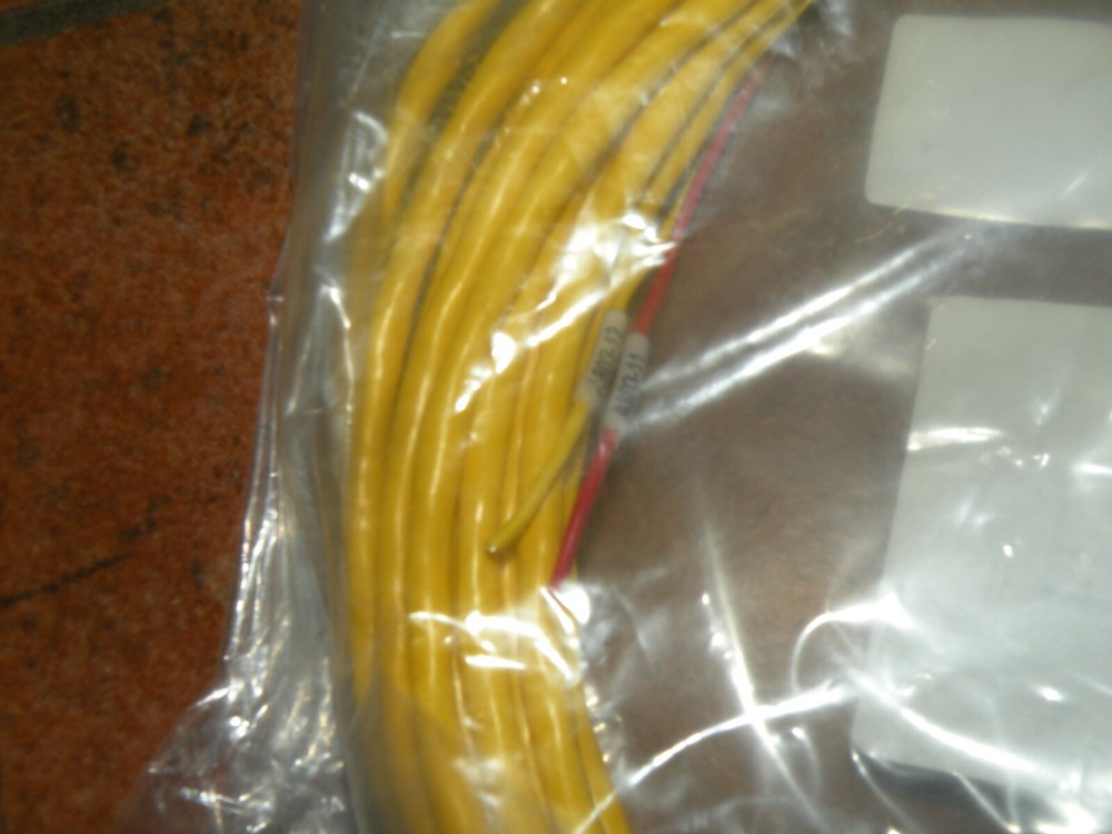 Future Hardware Technology 1042-820-02 REV A