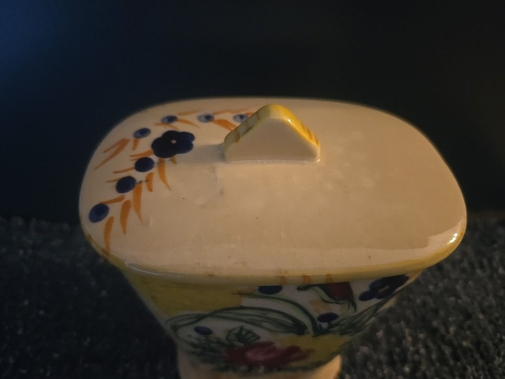 Vtg Maruhon Ware Spice Container. Ceramic Handpainted Floral Design. Sm. Chip