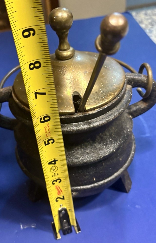 Heavy Cast Iron Smudge Fire Pot Brass Lid Handle Wand Caldron Firestarter NICE!