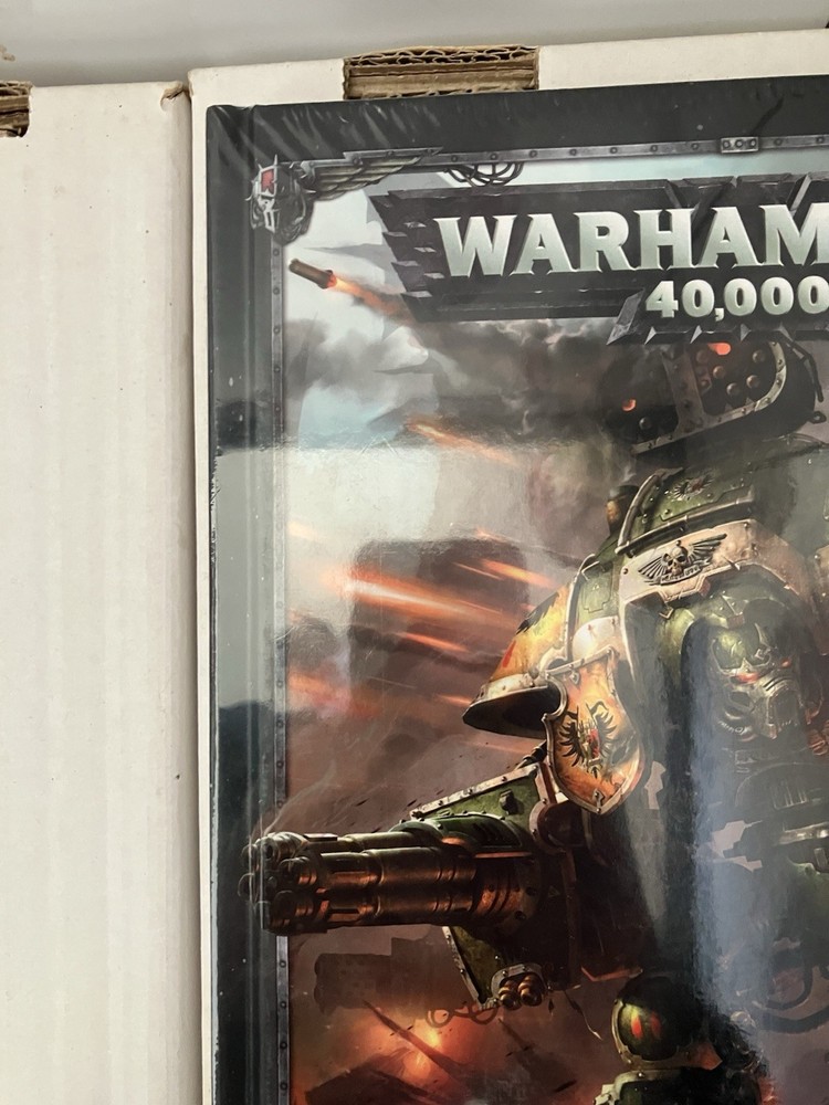 Warhammer 40,000 - Imperial Knights Codex Hardcover. New & Sealed