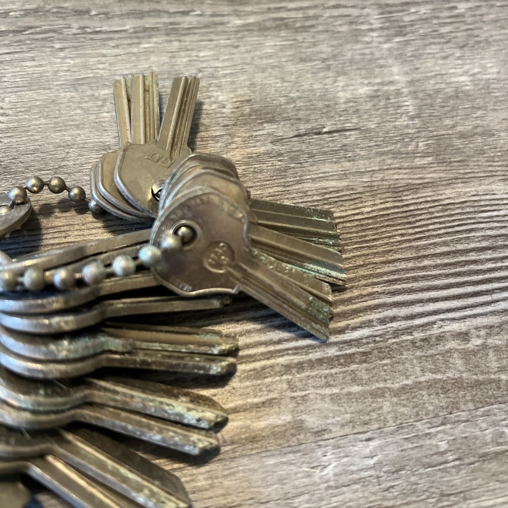 ILCO 1046A Key Blanks. 20 Blanks