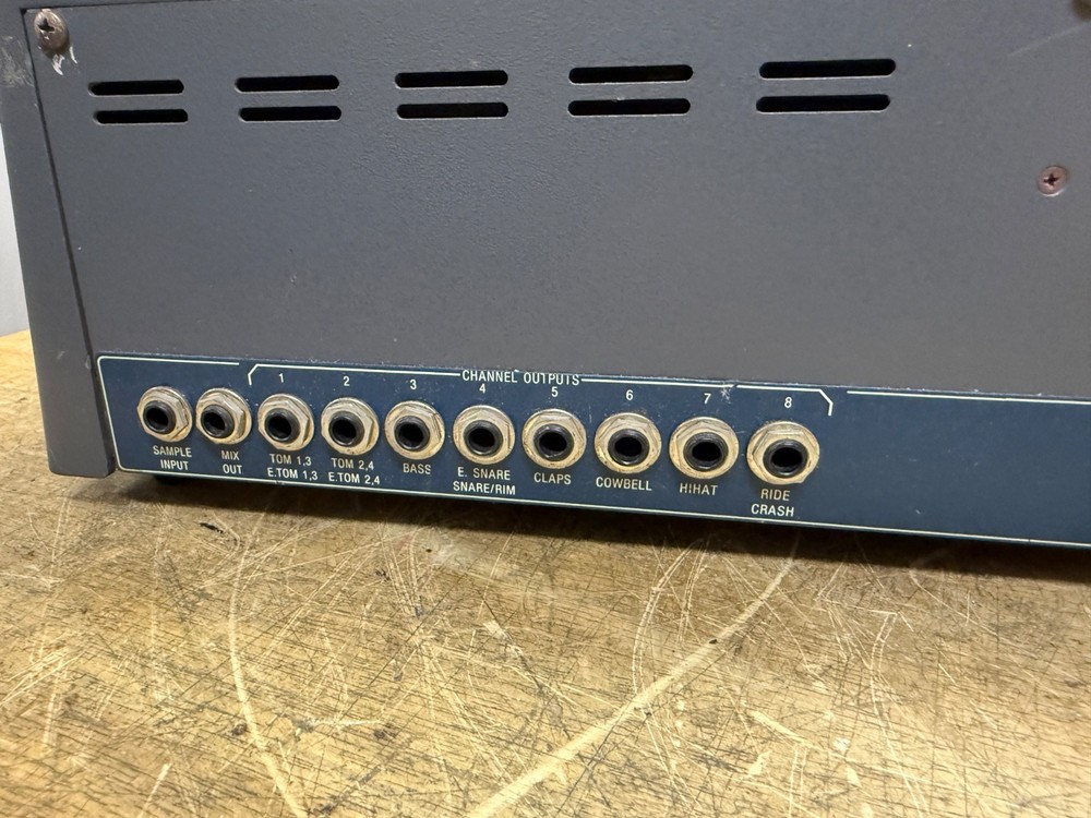 E-mu SP-12 Model 7021 Sampling Percussion/Drum Machine