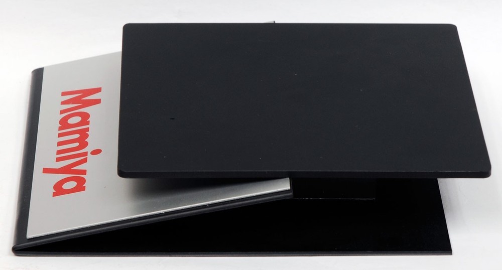 Mamiya DISPLAY STAND ( for CAMERA SHOWS, CAMERA STORES, PERSONAL COLLECTION ) !