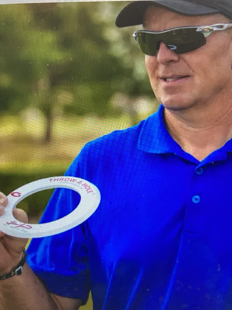 Graves Golf Throw-A-Hole Putting Training Aid
