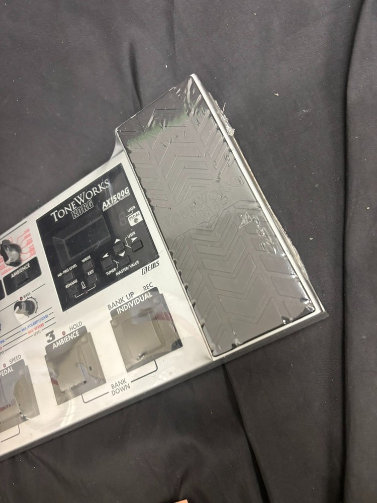 Korg AX1500G Guitar Multi Effects Processor Amp Modeling Expression Pedal Tested