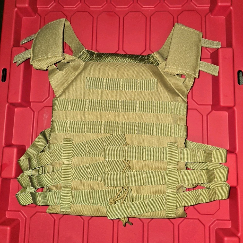 CARRIER VEST MINT NEW