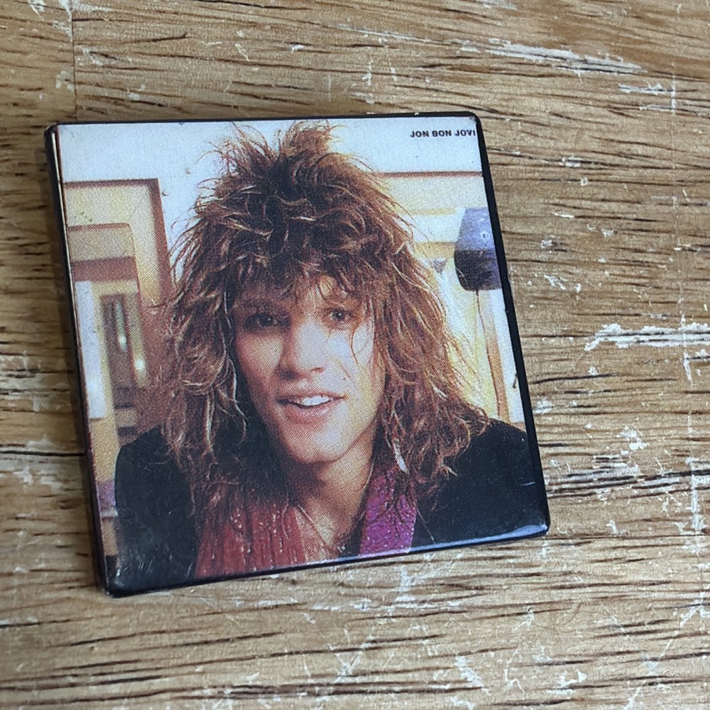 Bon jovi vintage button