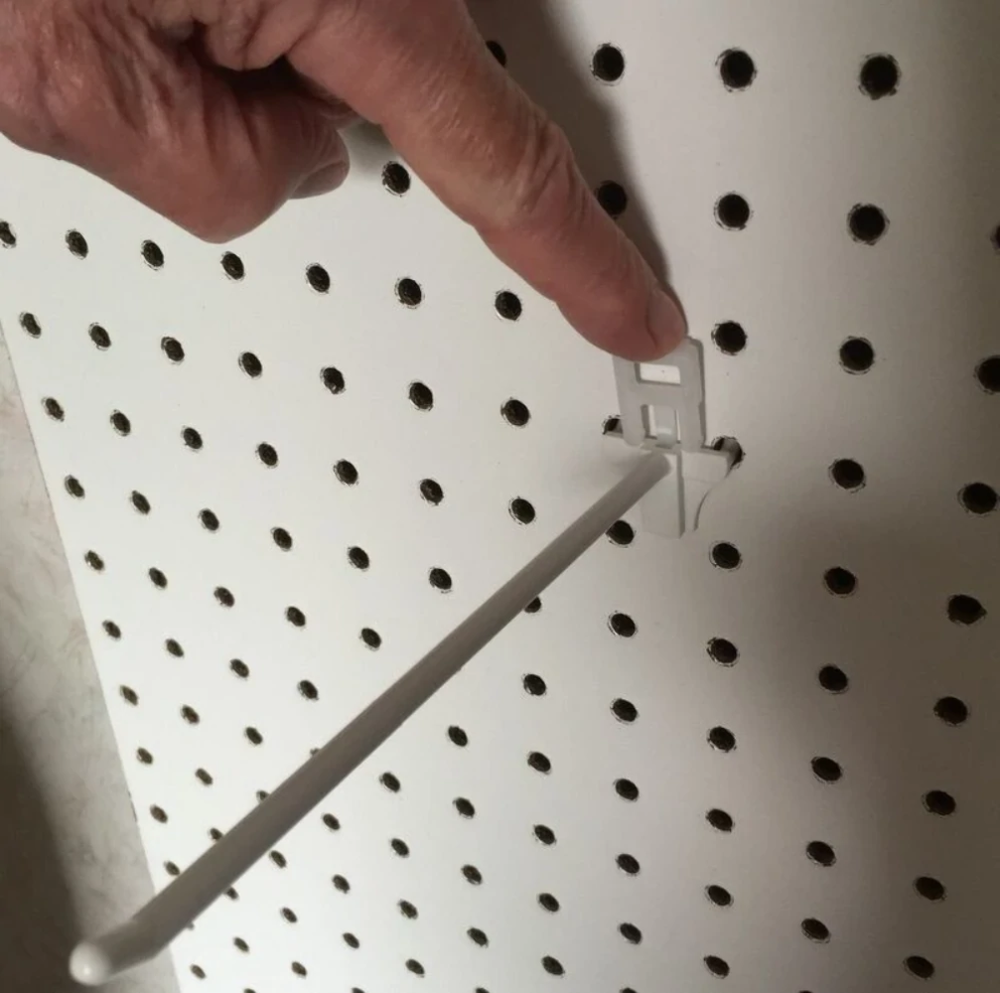 (20 PACK) 2 Inch Locking White Plastic Peg Hooks For Pegboard (20 Locks, 2 Keys)