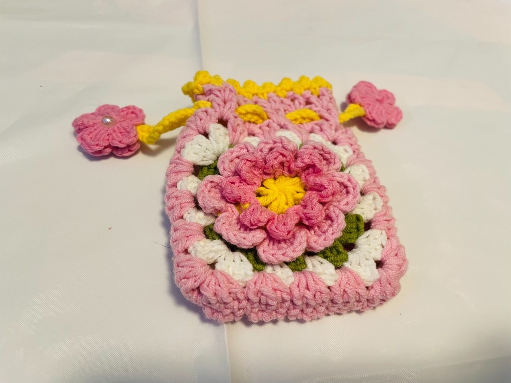Crochet drawstring bag