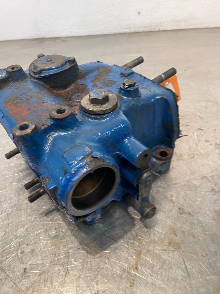 Long 260 Tractor 3pt Rockshaft Housing