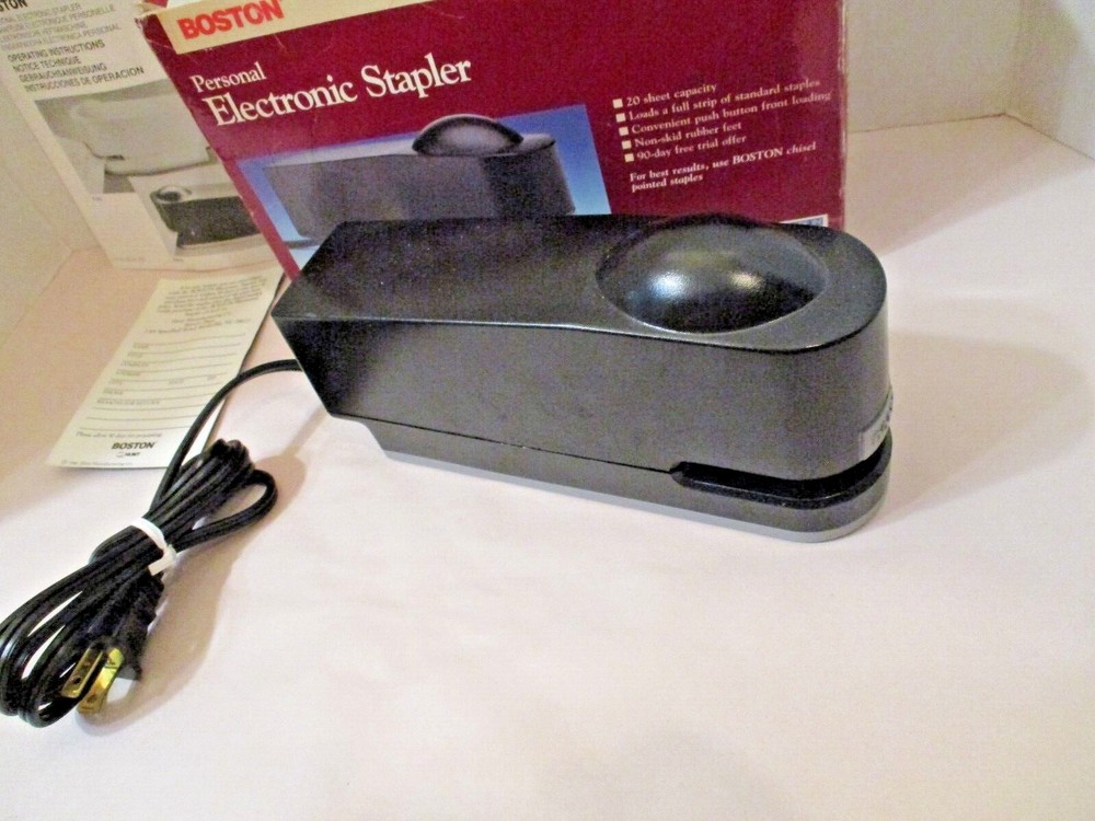 BOSTON Personal Electronic Stapler 20 Sheet Capacity Model 73101 Black in Box