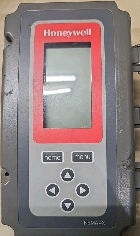 Honeywell T775B2024 Temperature Controller