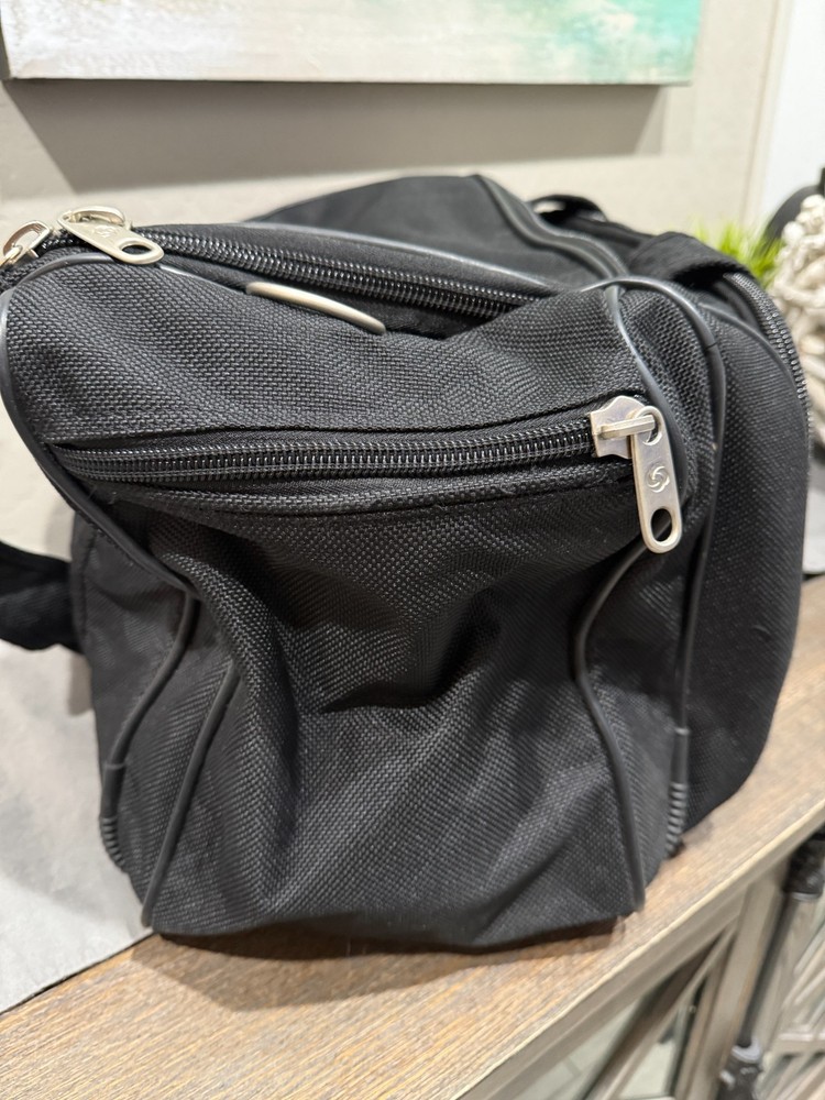 Sandals Resort Black Samsonite Duffle Overnight Vacation Bag
