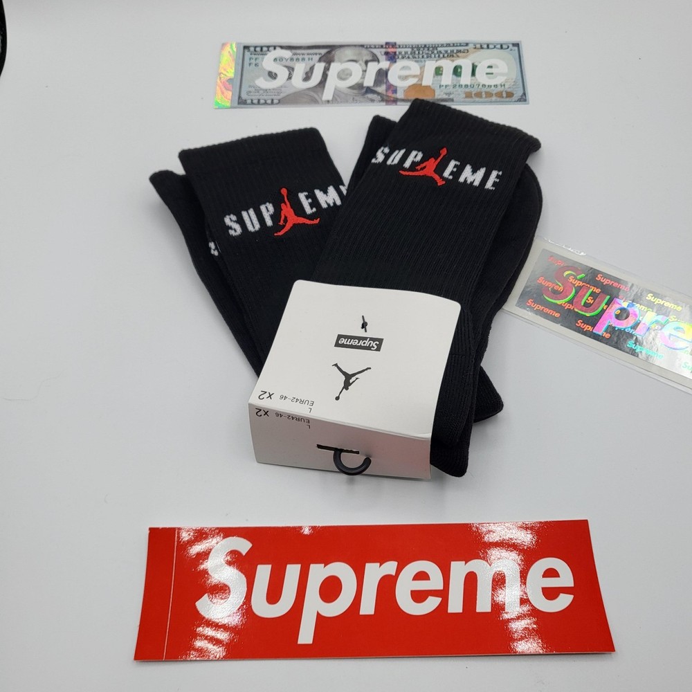 100% Authentic Supreme x Jordan 2 Pack White Crew Men’s Large