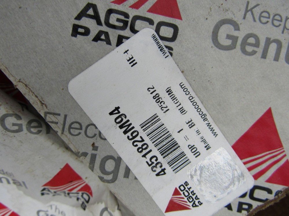 4351826m94 AGCO ARMREST JOYSTICK