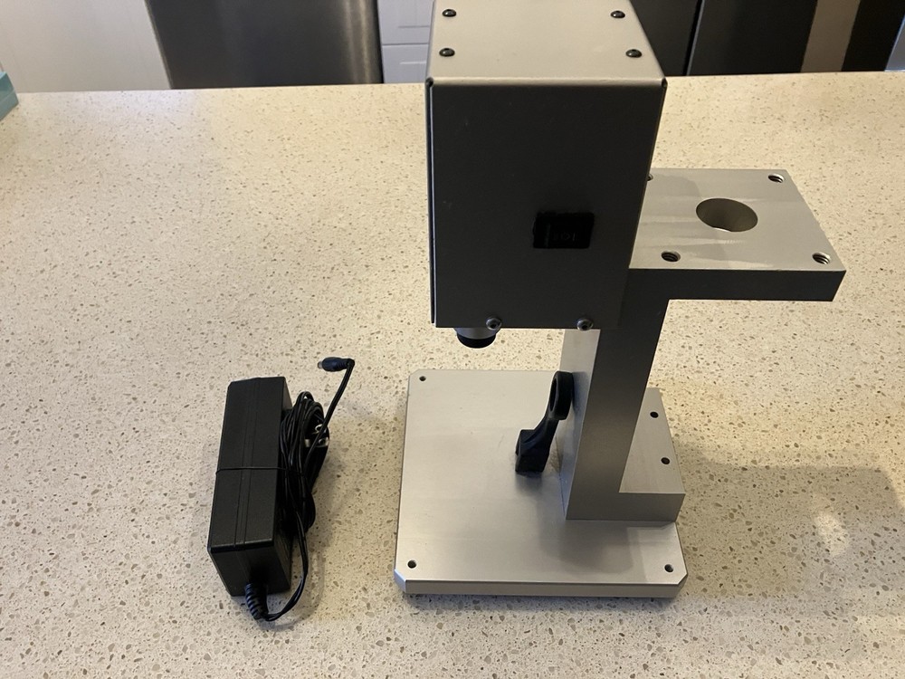 Twist Spin Bottle Cap Capper CCS-1000R Rotary Capping machine System