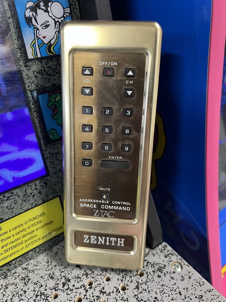 Vintage Zenith Space Command Z-TAC Remote Control 9 Volt Battery UNTESTED