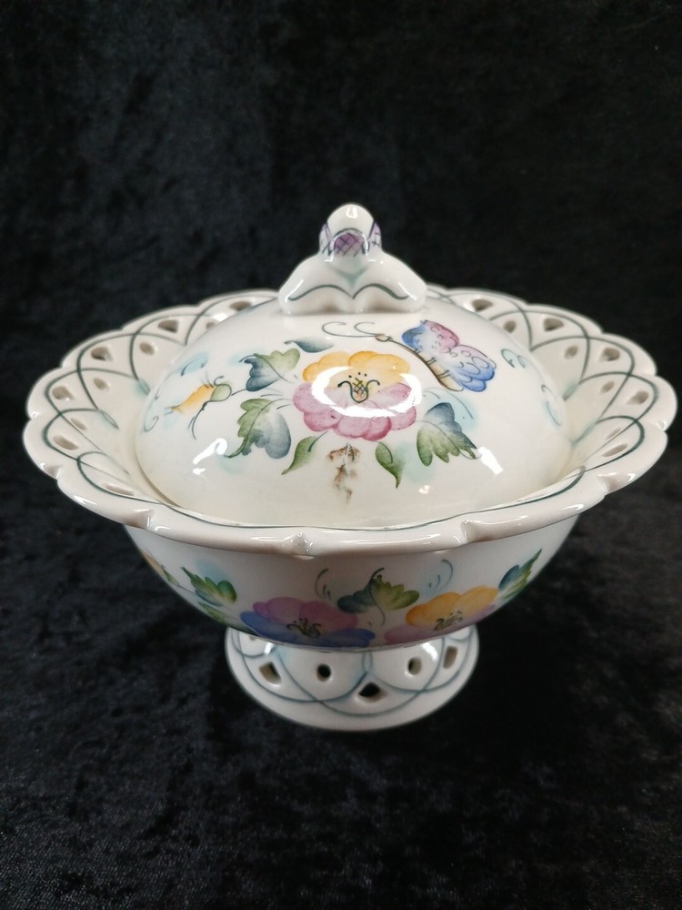 Caxap Covered Candy Dish Ritclated Edge