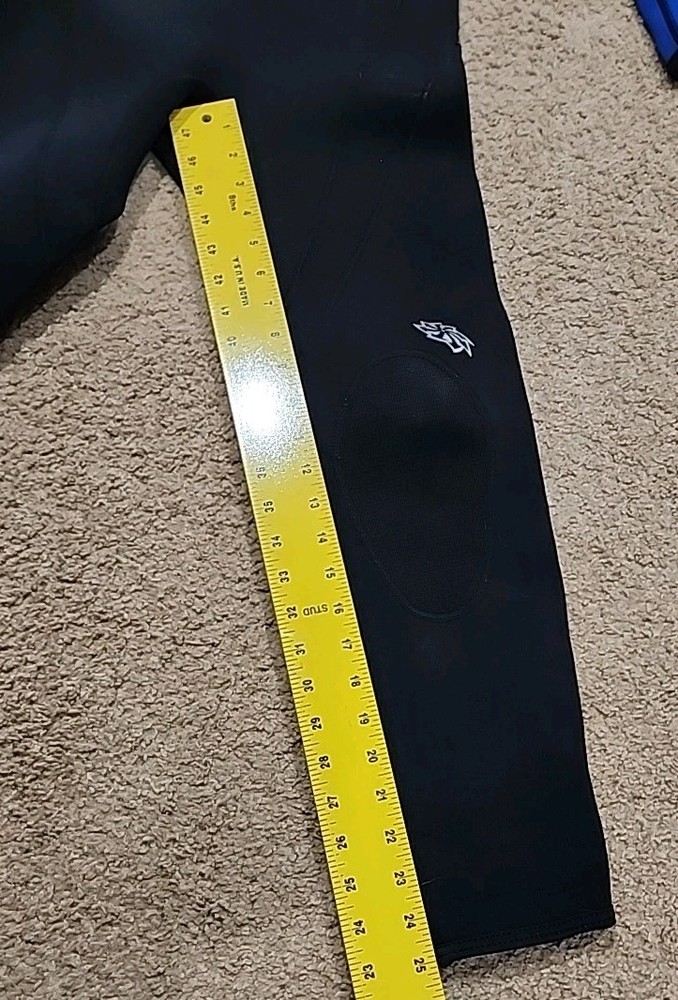 HYPERFLEX Access 3.2 Wetsuit - Black/Blue - JUNIORS 14. Ships Same Business Day