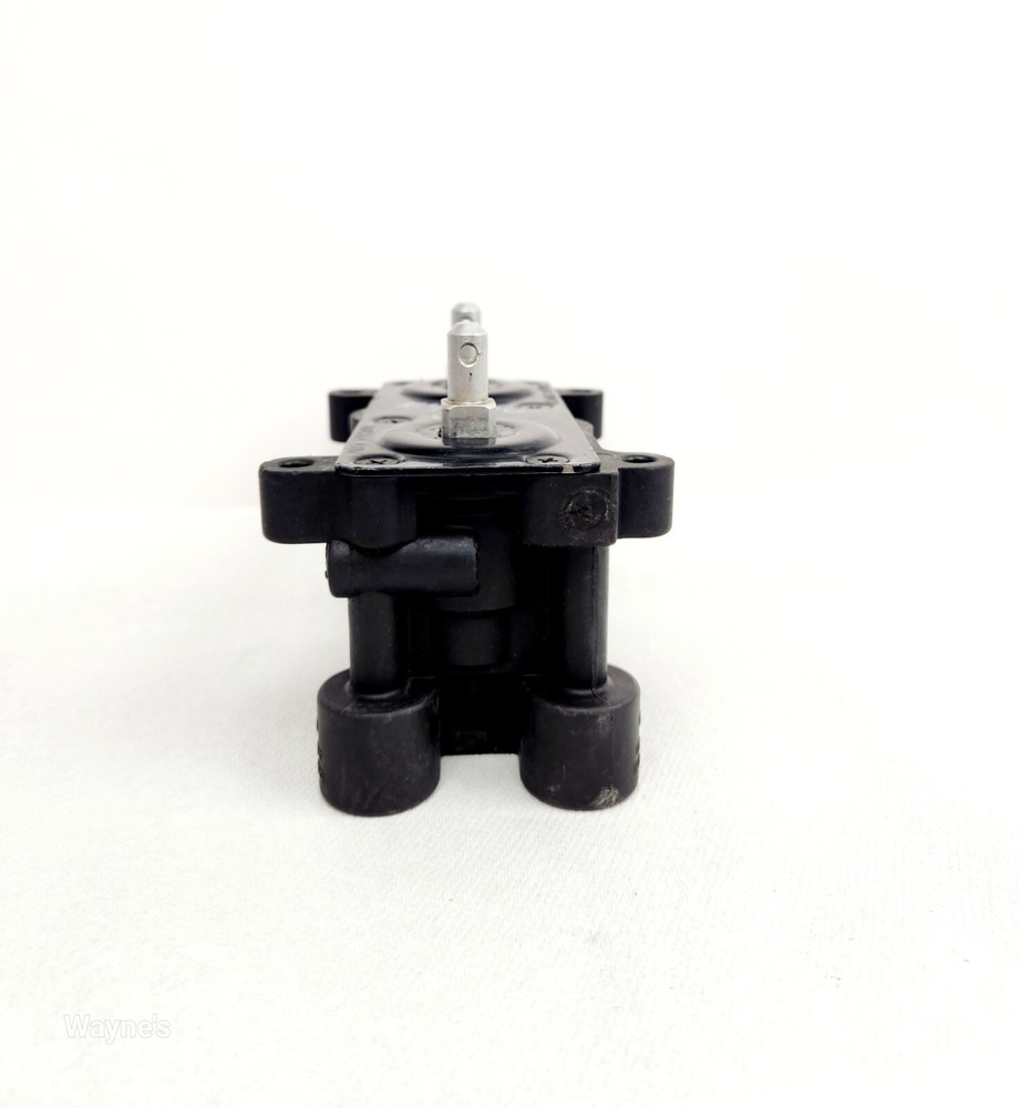 Hand Operated Dash Valve *Used* KN20615
