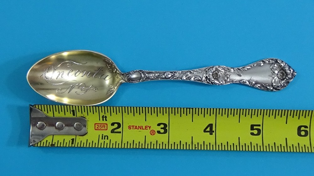 Les Cinq Fleurs Oneonta NY Reed & Barton Sterling Silver Spoon #892