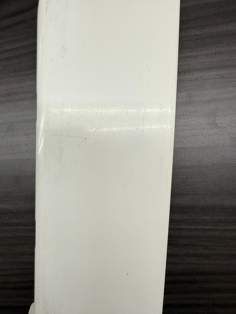 Topaz 25 accessory tray (10)