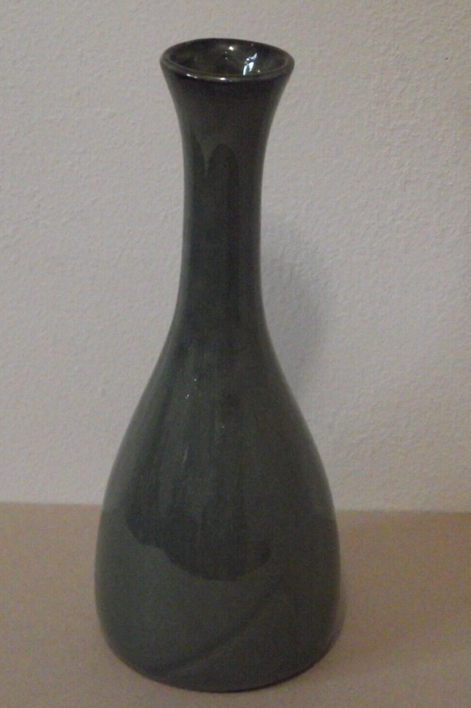 12" Ceramic stoneware green flower vase Asian pattern